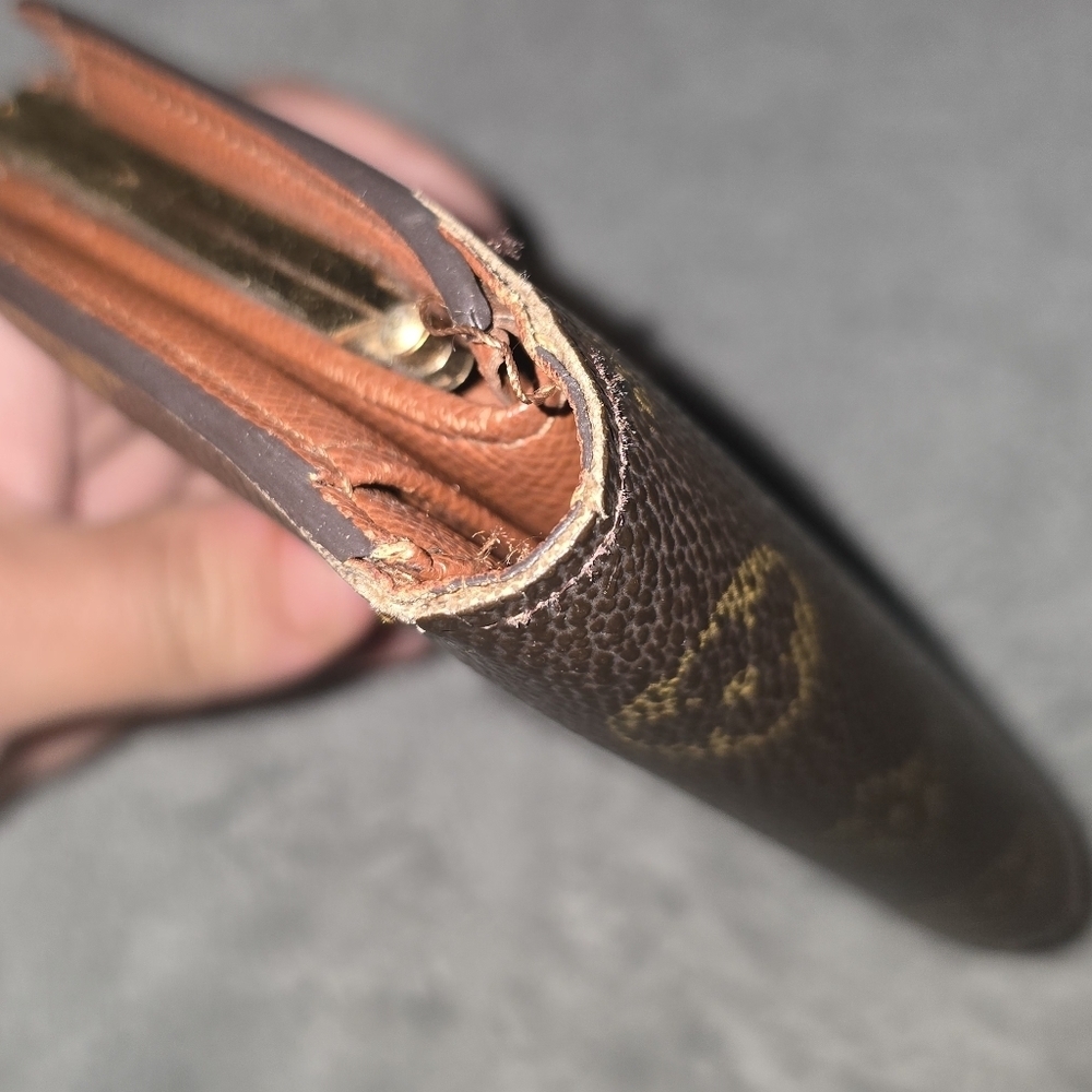 Louis Vuitton Brown Monogram Wallet - Picture 4 of 11